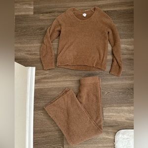 Target Stars Above Matching Brown Sherpa Set